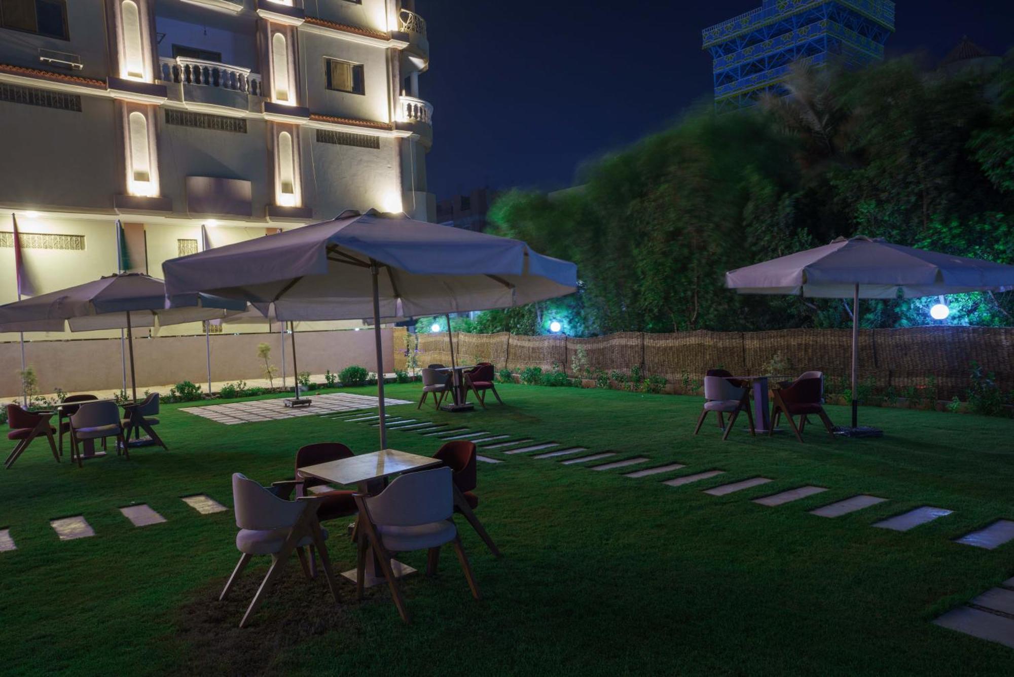 Hotel Pyramids Sunshine View Kafret el-Gabal Exterior foto