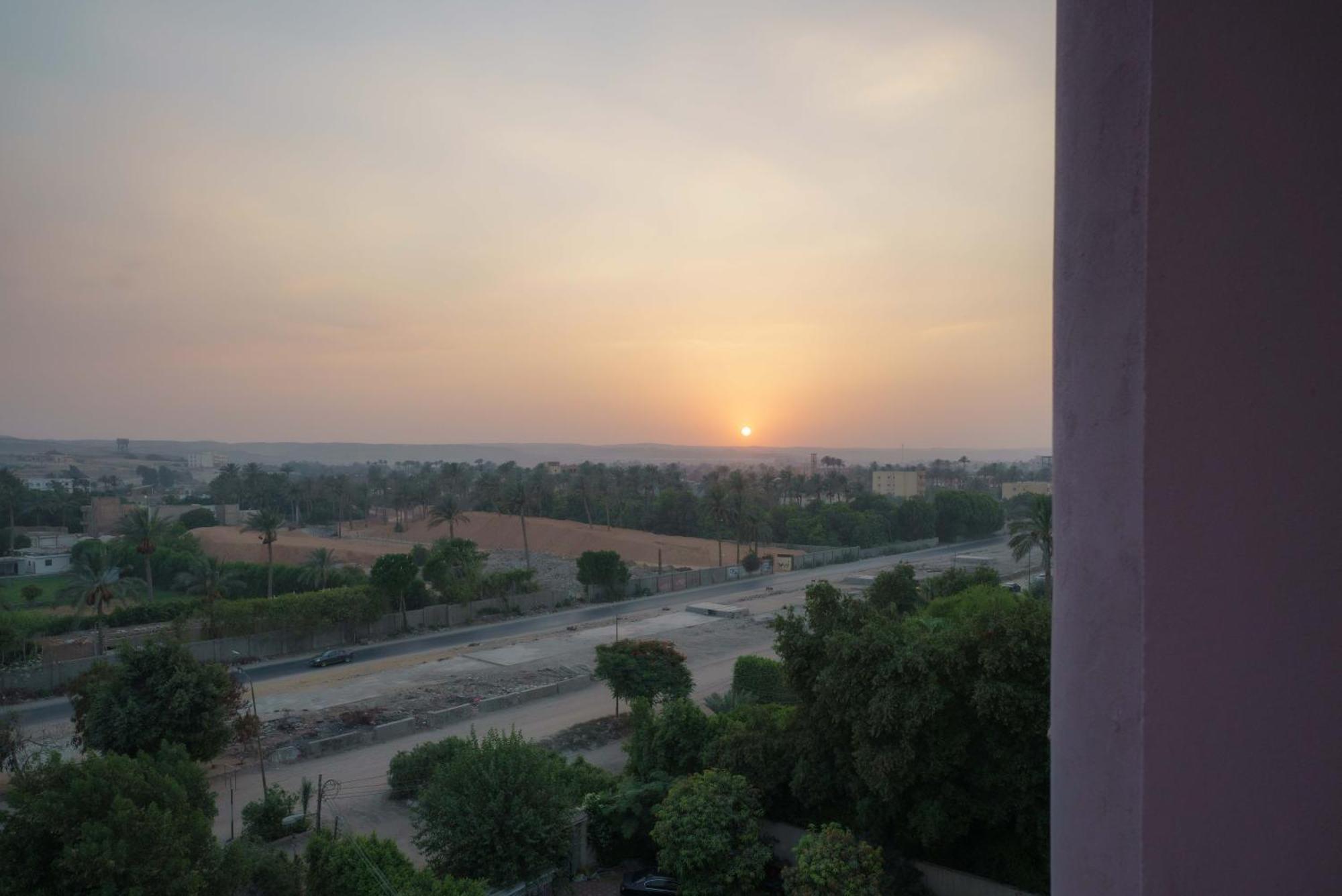 Hotel Pyramids Sunshine View Kafret el-Gabal Exterior foto